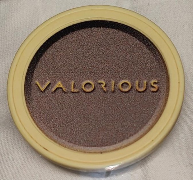 Valorious - V, front